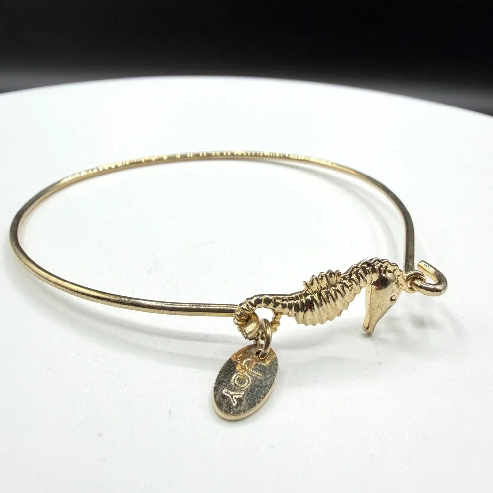 JOY Gold Tone Seahorse Bangle Bracelet Coastal Nautical Beach Charm Jewelry